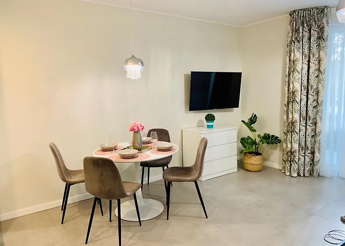 Jantarowe Zacisze Апарт-отель Янтар